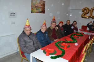 Ülkü Bakım Merkezi'nde Yılbaşı Eğlencesi